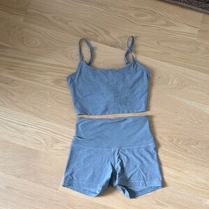 Aritzia Workout Set